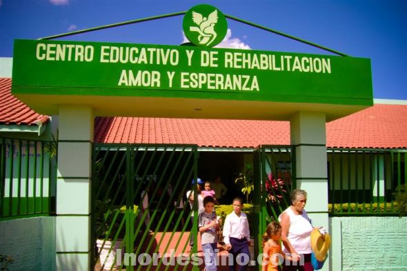 La sede del “Centro Educativo y de Rehabilitación “Amor y Esperanza” está ubicado en Manuel Domínguez entre Felix Pérez Cardozo y José Asunción Flores en el barrio San Juan Neuman de Pedro Juan Caballero. (Foto: Diego Lozano).