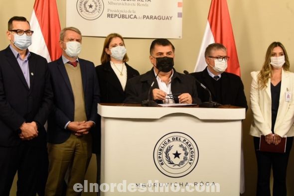 Desde el Ministerio de Salud insisten que un síntoma respiratorio es suficiente para sospechar de un cuadro de Covid19 o de cualquier otro virus respiratorio circulante, atendiendo el escenario epidemiológico actual. (Foto: Ministerio de Salud Pública y Bienestar Social).