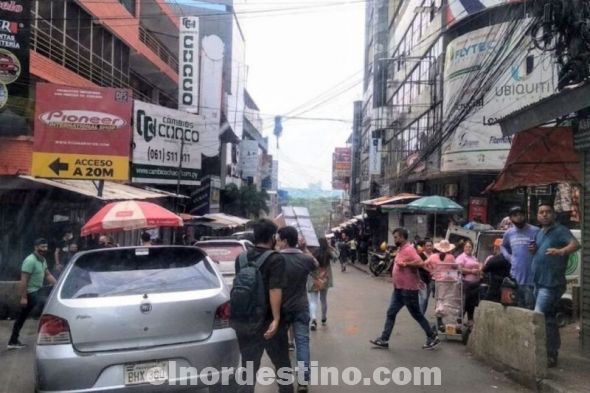 Fomentar el Turismo de Compras como fuente de desarrollo turístico, económico, social y cultural del país, a través del establecimiento de regímenes especiales de compras para extranjeros no residentes en el país. (Foto: Diario 5 Días).