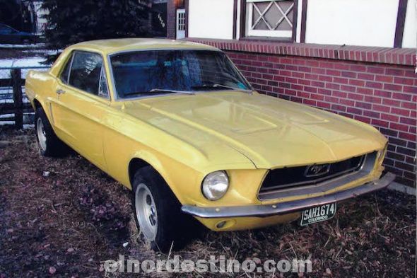 Mike Emme (1977-1994) era conocido por su personalidad cariñosa, servicial y saber mucho de mecánica. El legado comenzó cuando Mike rescató un Ford Mustang 1968 de un campo donde se encontraba descuidado. Lo compró, lo reconstruyó y lo pintó de amarillo brillante. (Foto: Temática Psicológica).