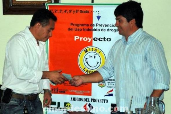 Miembros de la Logia Masónica Concordia Universal donaron 25 millones de guaraníes al proyecto 
