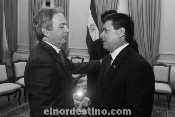 Se reunieron en Palacio de Gobierno el presidente de la República Horacio Cartes y el titular de la SENAVITAT Francisco Knapps
