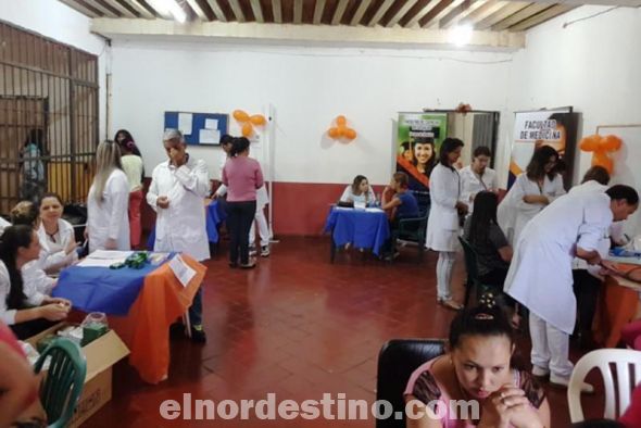 Alumnos de la Universidad Sudamericana realizan trabajo de atención médica a internas de la Penitenciaría Regional