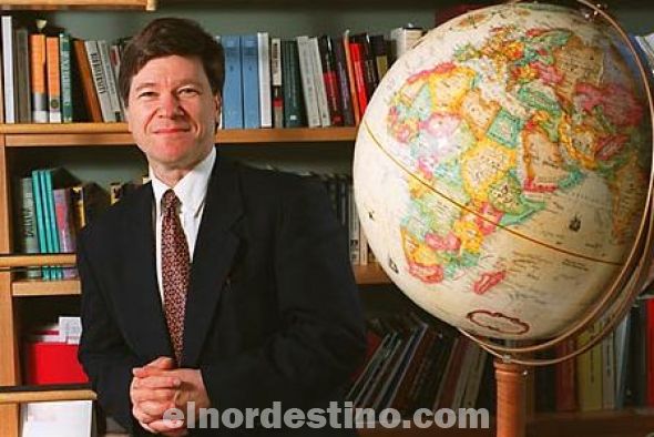 Jeffrey Sachs consideró que la clave del desarrollo del Paraguay está en su gran excedente energético en Itaipú y Yacyretá