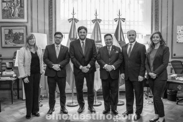 Paraguay y Argentina fortalecerán cooperación cultural en las áreas de patrimonio y economía creativa 