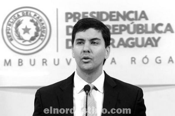 El ministro de Hacienda Santiago Peña dijo que Paraguay seguirá creciendo pese a crisis de la región