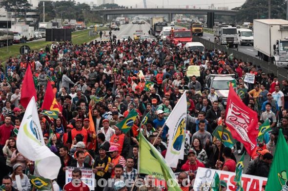 Decenas de miles de trabajadores participaron de la mayor huelga general de la última década y la quinta en la historia Brasil