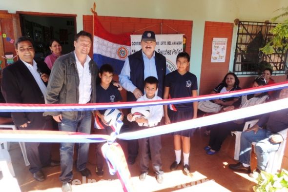 Gobernación de Amambay inaugura aula en la escuela “San Alfonso” en el barrio Defensores del Chaco de Pedro Juan Caballero