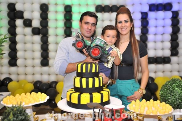 Nicolás Alejandro celebró su Segundo Cumpleaños en el salón de eventos Volando
