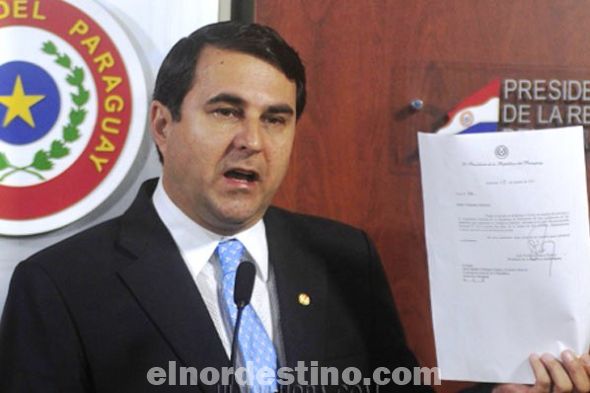 El Presidente Federico Franco admite que falseó datos y no consigue justificar 645 mil dólares