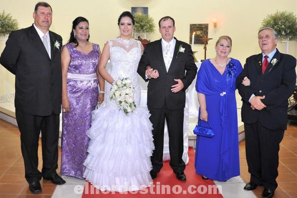 Enlace Matrimonial de Karen Winckler Escobar y  André de la Vega Winckler en el salón de eventos Volando
