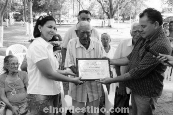 Homenaje a Héroe de la Guerra Del Chaco que reside en Yby Yaú y está cumpliendo 100 años de vida