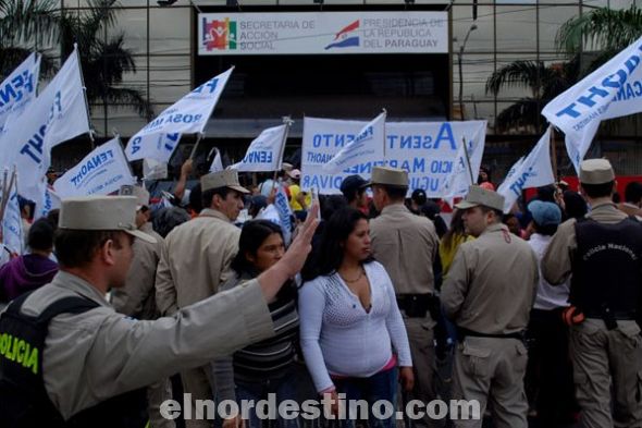 Centrales obreras solicitan intervención de OIT en Paraguay ante despidos masivos y violaciones