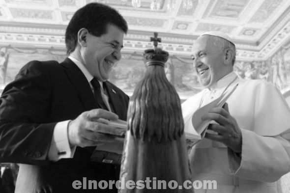 El Papa Francisco recibió al presidente de la República Horacio Cartes en el Vaticano 