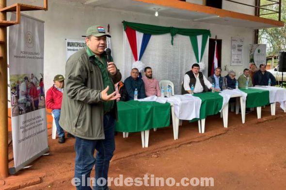 Ambicioso proyecto departamental de Siembra de Tártago y Sésamo es presentado por el diputado Juancho Acosta